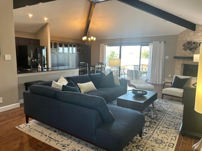 Photo - 1406 Broken Hills Dr