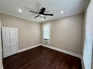 Building Photo - 1403 14th St Unit 2