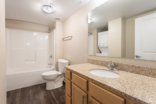 1BR,1BA,688SF - St.Joseph
