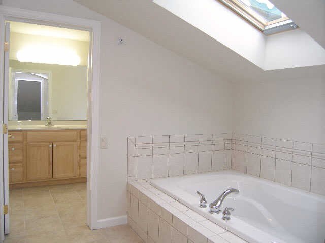 Photo - Claire Pointe Condomniums