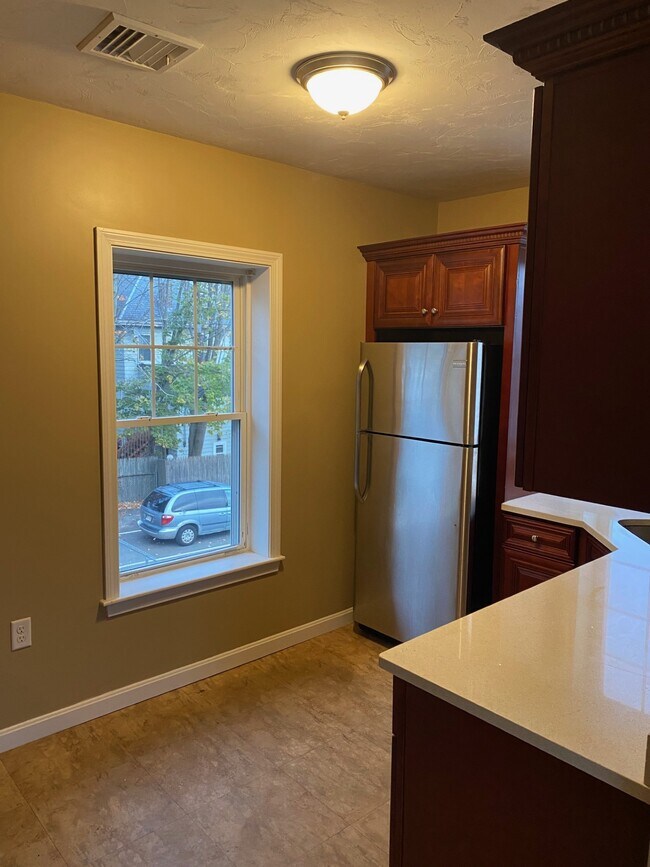 Photo - 17 Whitman Ave