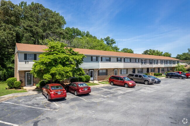 Photo - Shannon Villas Condominiums