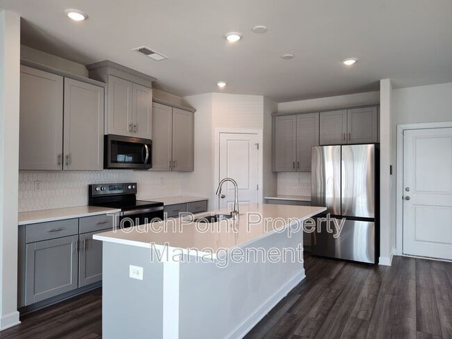 Photo - 2305 Belterra Dr