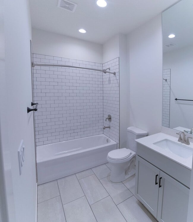 Photo - 19947 Cornice St