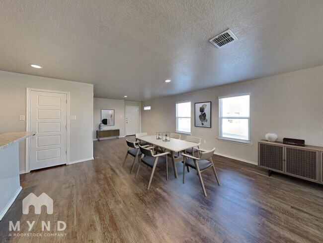Photo - 7610 Twin Pine Ct