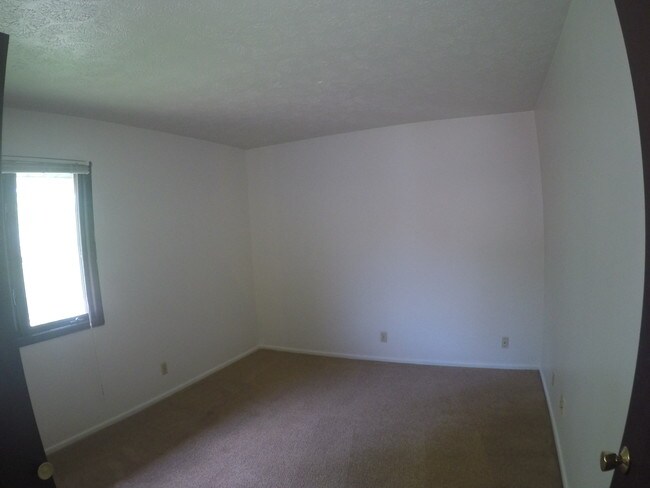 2 BR at 224 S Salisbury Bedroom #2