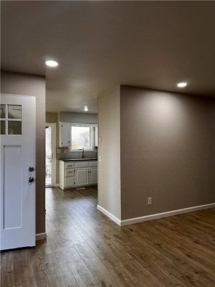 Photo - 9 Brighstone Ln