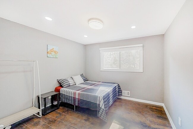 Building Photo - 2565 Lantern Ln Rental