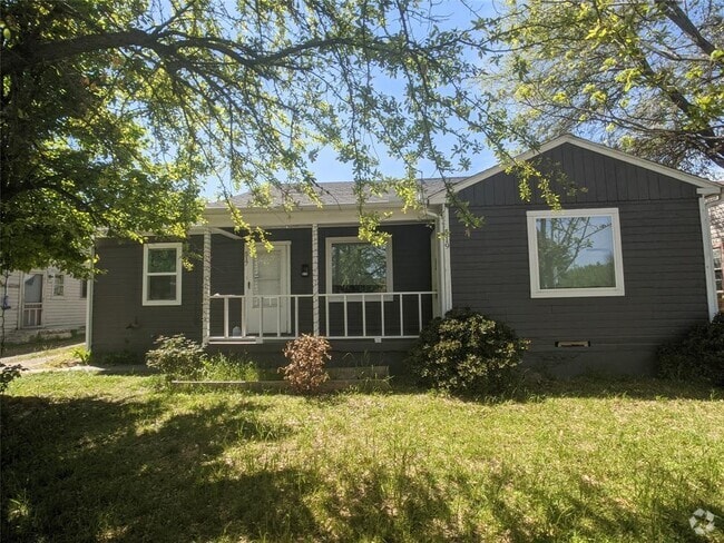 Building Photo - 517 NE 19th St Rental