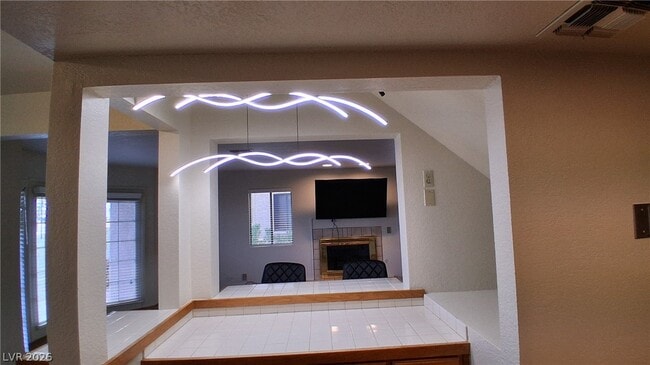 3958 Delos Dr