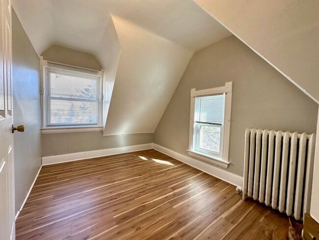 Photo - 2125 E Superior St Unidad #3