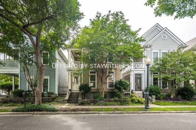 Photo - 533 Rienzi Dr