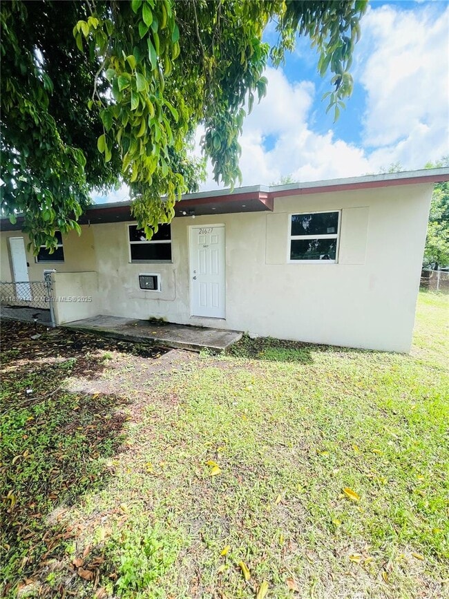 Building Photo - 26627 SW 139th Ave Unit 26627