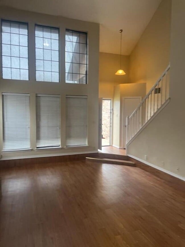 Photo - Wonderful 3BR, 2.5BA, 2-car home in Wataug...