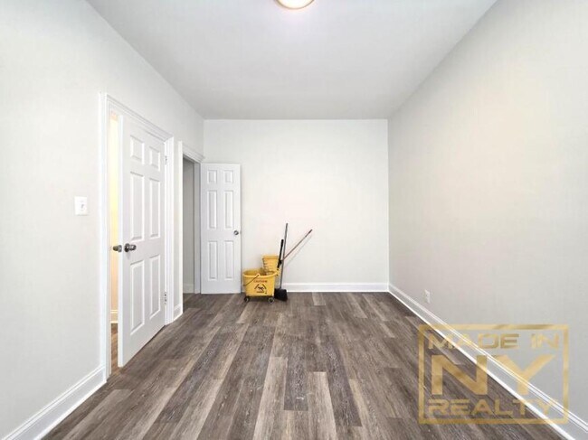 Photo - 1 bedroom in ASTORIA NY 11106 Unidad A1 Rental