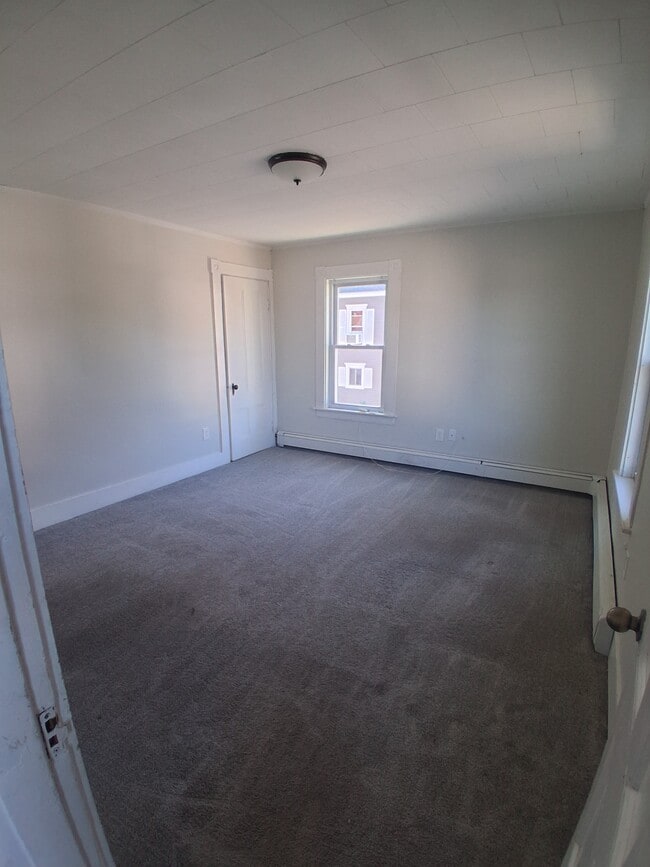 Building Photo - 295 Main St Unit 295 Rental