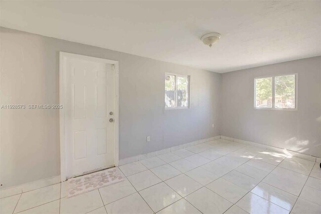 Photo - 3510 SW 39th St