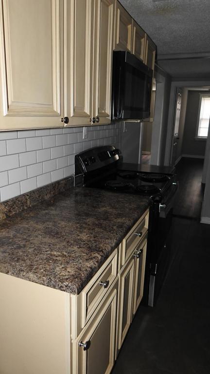 Photo - 425 N Morse Ave