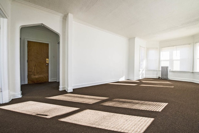 Photo - 8056 S Drexel Ave