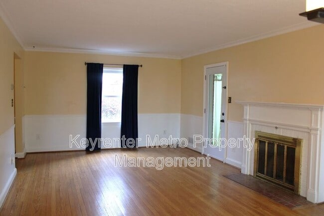 Photo - 9201 Fort Foote Rd