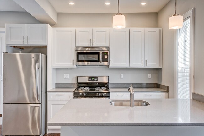 Photo - 147 Boston St Apartments Unit 3