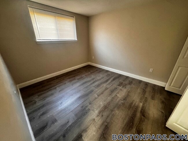 Photo - 148 Stevens St Unit 2