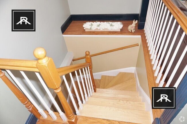 Building Photo - 2 bedroom in Allston MA 02135 Unit 202 Rental