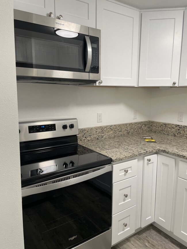 Photo - 2583 Elgin Rd Unit A