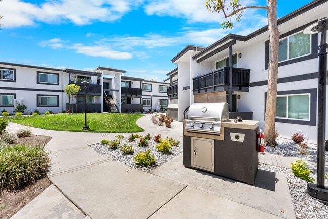 Surf House Apartments