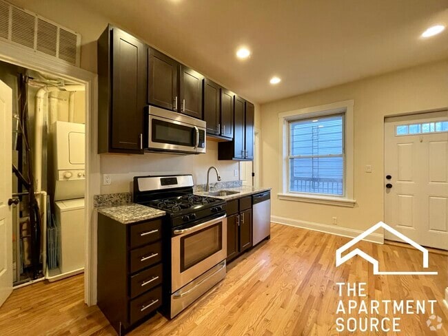 Building Photo - 2643 W George St Unit 2 Rental