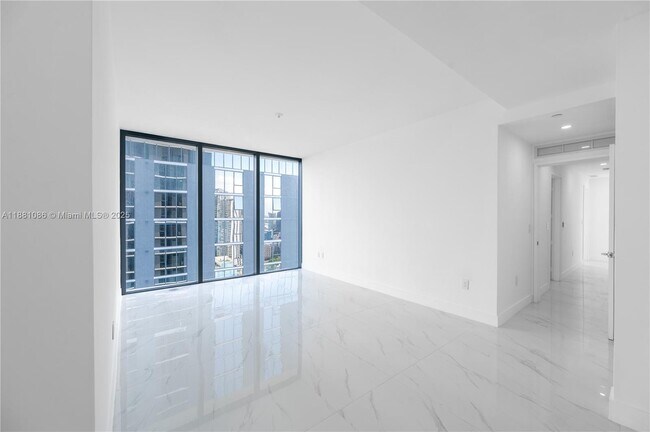 Photo - 700 NE 24th St Unit 2807