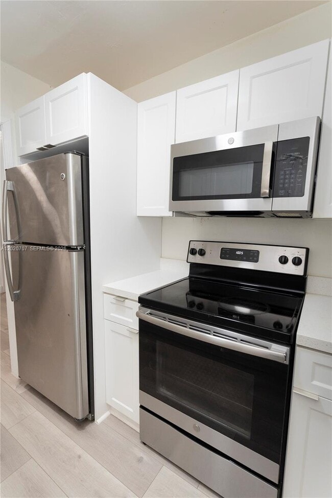 Photo - 111 SW 31st Ct Unit 1