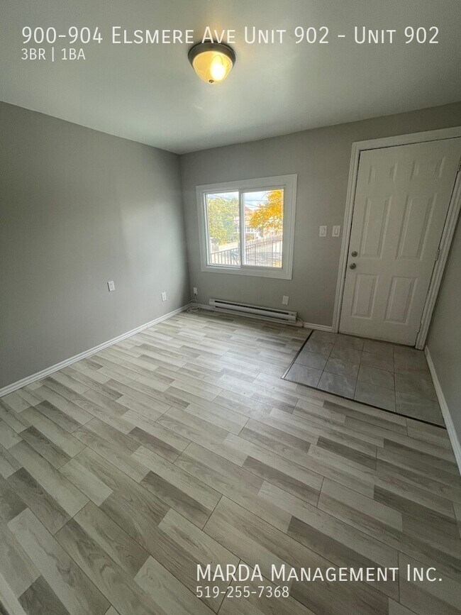 Photo - PRIME 3 BED/1 BATH UNIT BY ERIE ST! + HYDRO & GAS! Unit 902