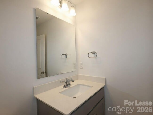 Photo - 765 Lock Haven Dr NW