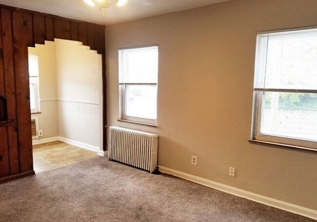 Photo - 960 Ludlow Ave Unidad 960-04