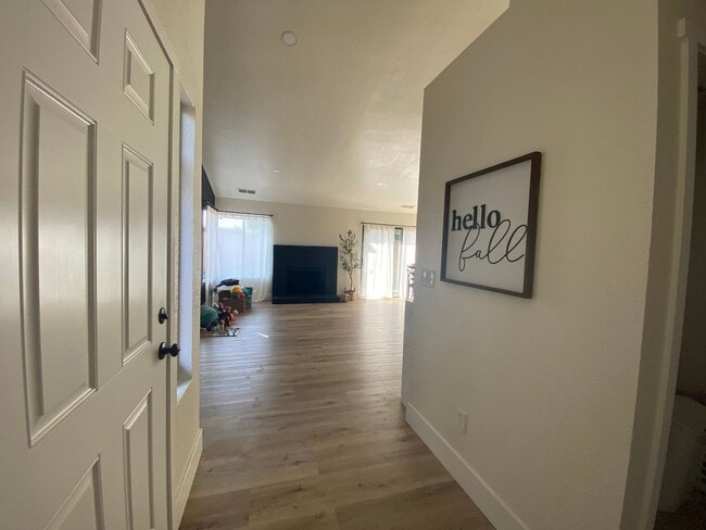 Photo - Beautiful updated home for rent In Visalia...
