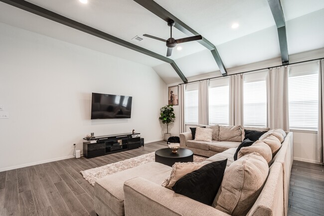 Photo - 14231 Angelina Dr