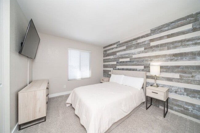 Photo - Downtown Condo with Utilities Included