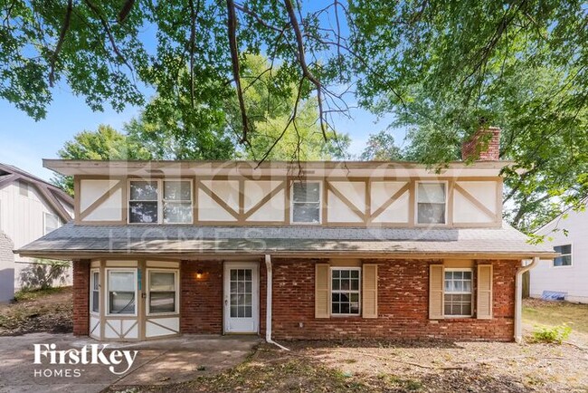 Building Photo - 5641 N Drury Ave Rental
