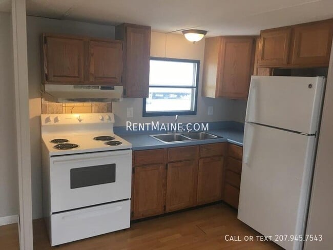 Photo - 715 College Ave