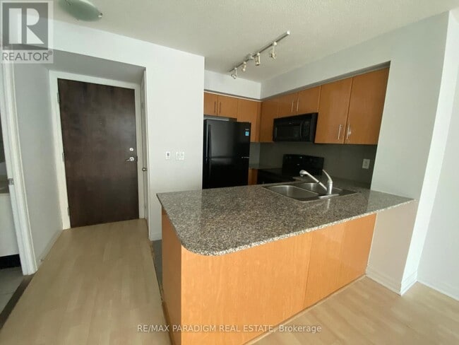 Photo - 16 Yonge St Unit 1503