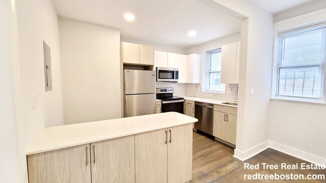 Photo - 108 Jersey St Unit 8