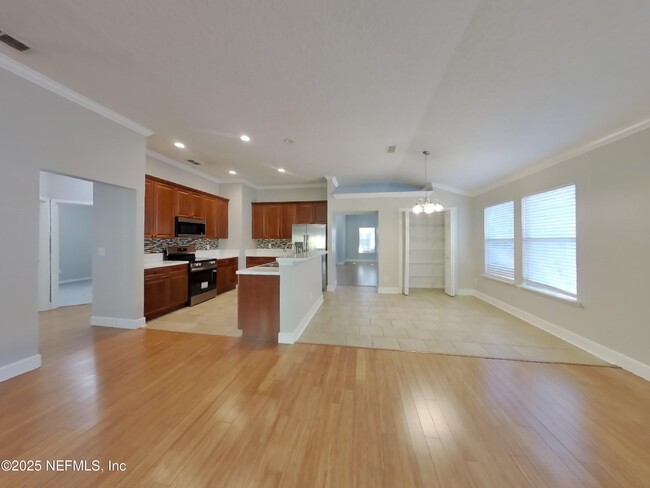 Photo - 736 Timbermill Ln