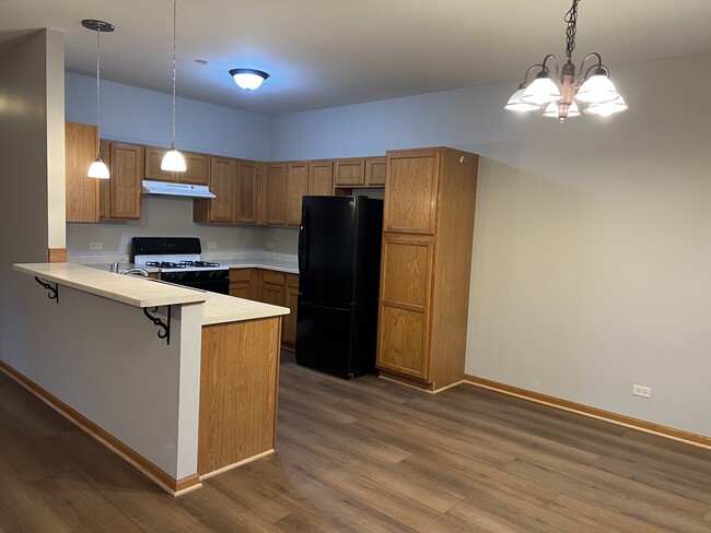 Building Photo - 102 Louie Ln