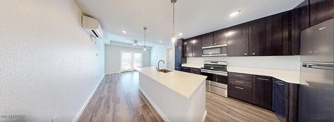 Photo - 45760 W Vlg Pkwy Unit 3