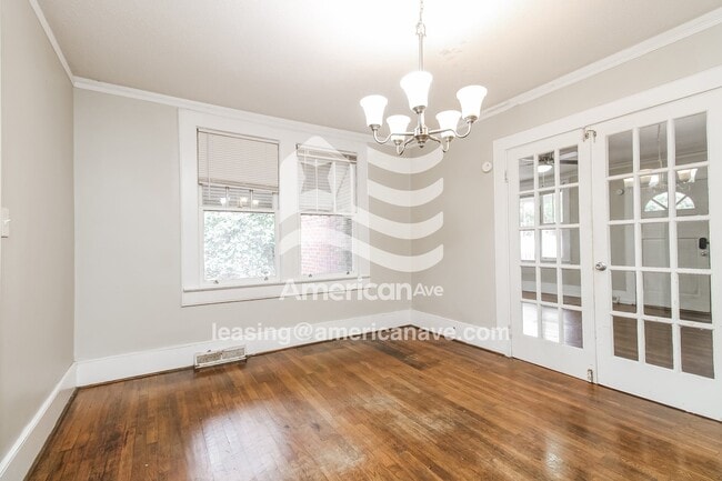 Photo - 4213 Ridgewood Ave