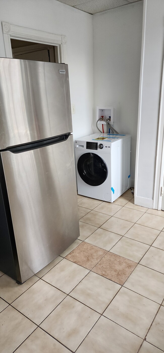 Photo - 36 Maple Ave