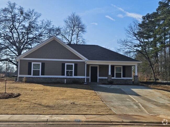 Building Photo - 31 Charlotte Cir Rental