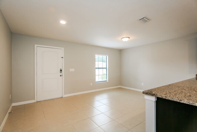Photo - 6543 Redbay Dr