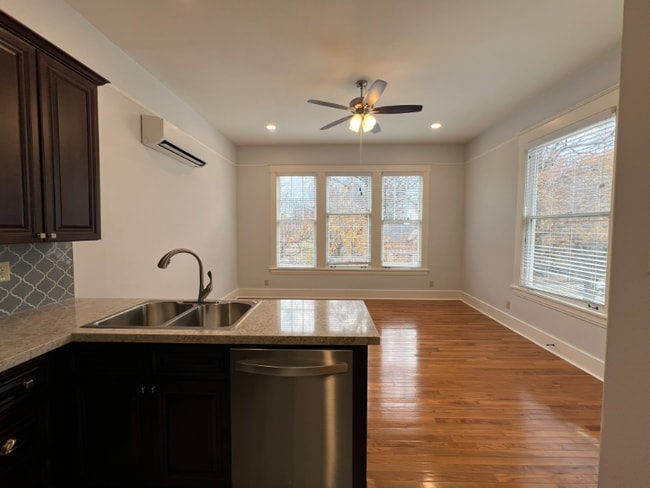 Photo - 516 E 8th St Unidad C